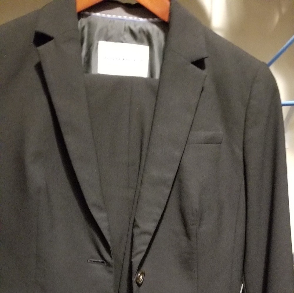 Banana Republic black 3 piece suit